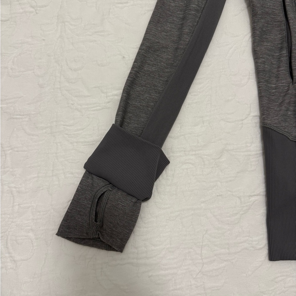 Lululemon Daily Practice Jacket - Picture 3 of 5